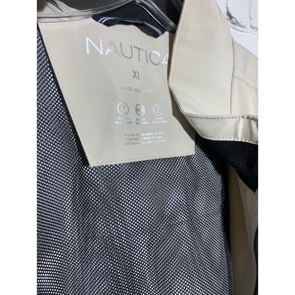 Nautica Men's Lightweight Stretch Golf Jacket - Picture 6 of 7